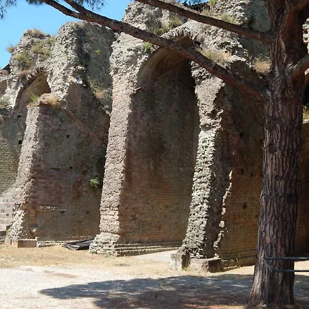 2 Pieces A Frejus, Proche Apartment