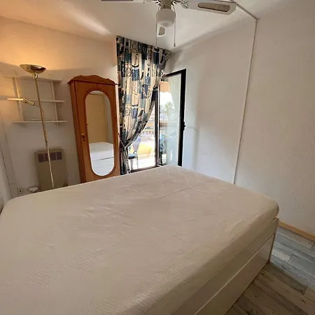 2 Pieces A Frejus, Proche Apartment Frejus